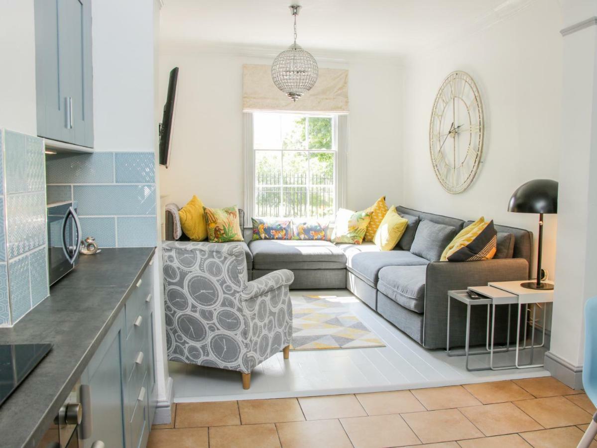 1 Reabrook Place Shrewsbury Luaran gambar